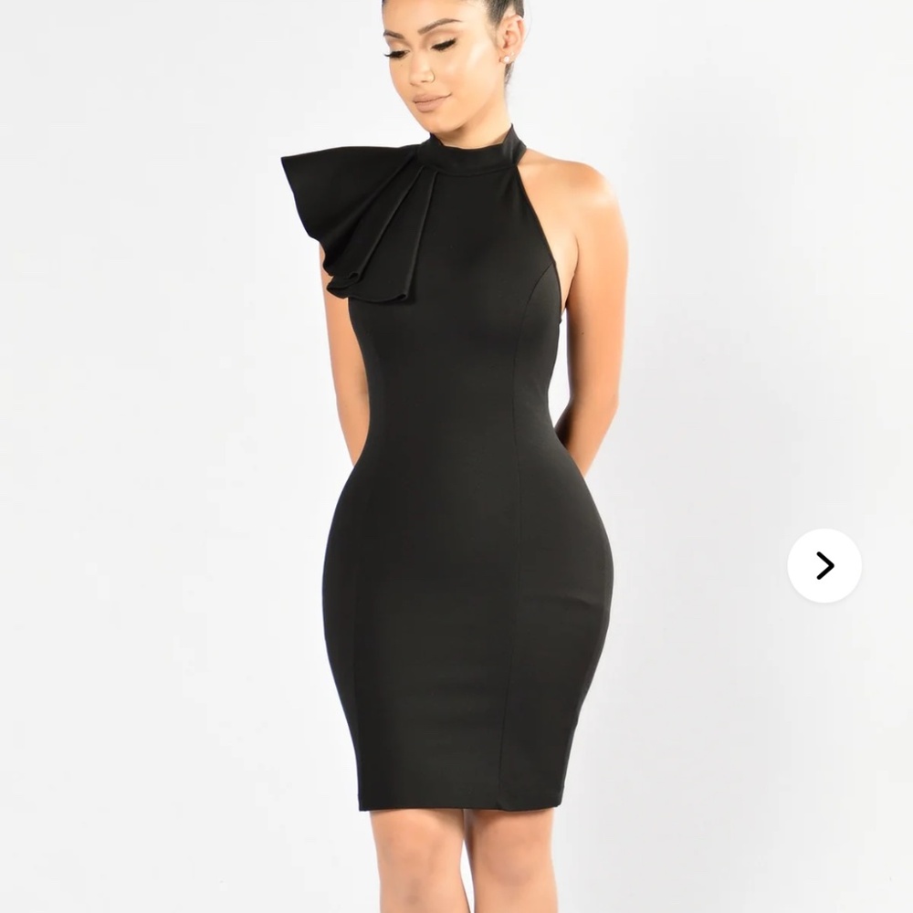 Black One-Shoulder Ruffle Dress